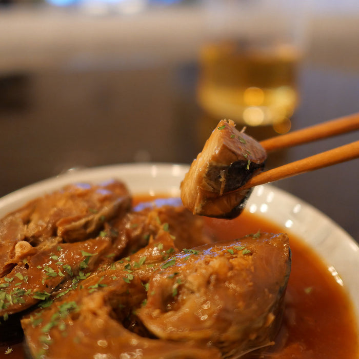 Hareng en conserve japonais à la sauce tomate